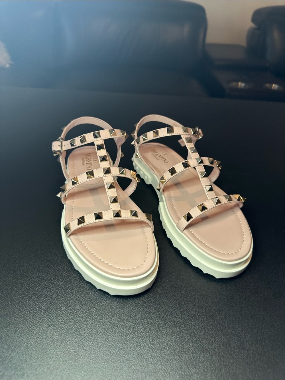 Valentino Garavani Rockstud Pink Leather Platform Sandals Size 36